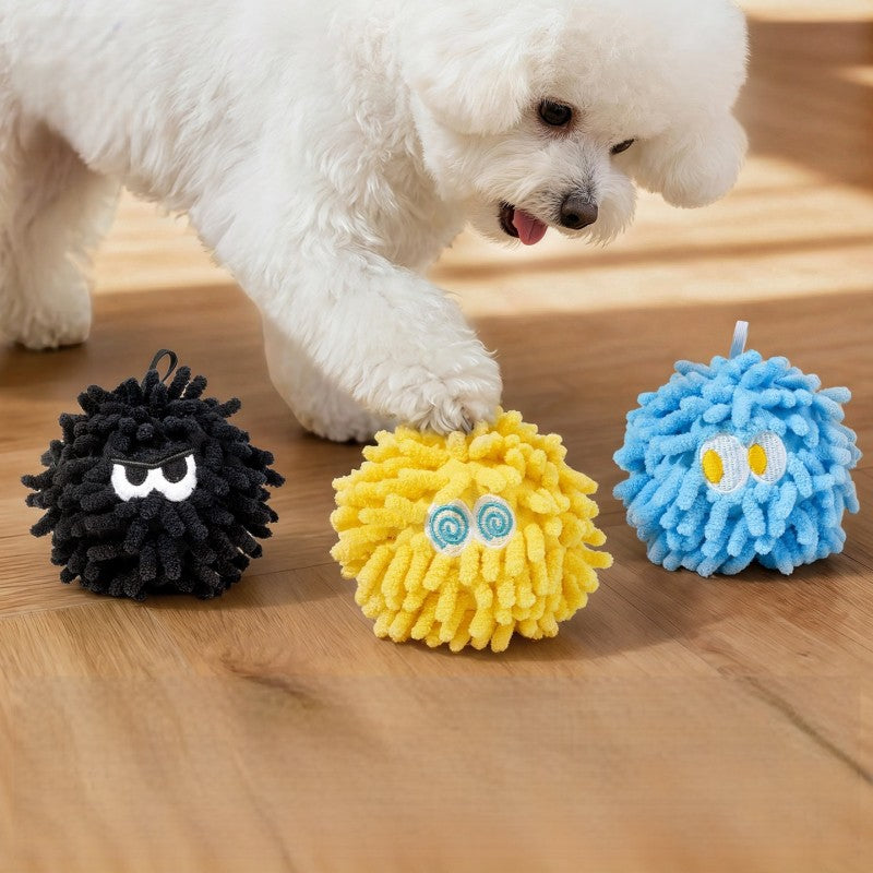 Squeaky Mop Ball Dental Chew Toy