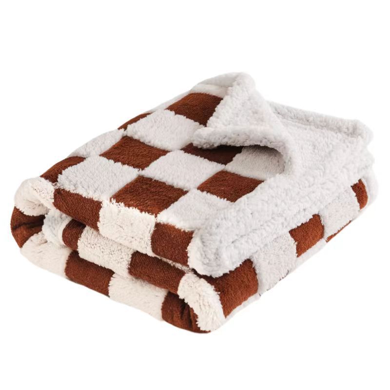Waterproof Flannel Sherpa Fleece Thickened Dog Blanket 2