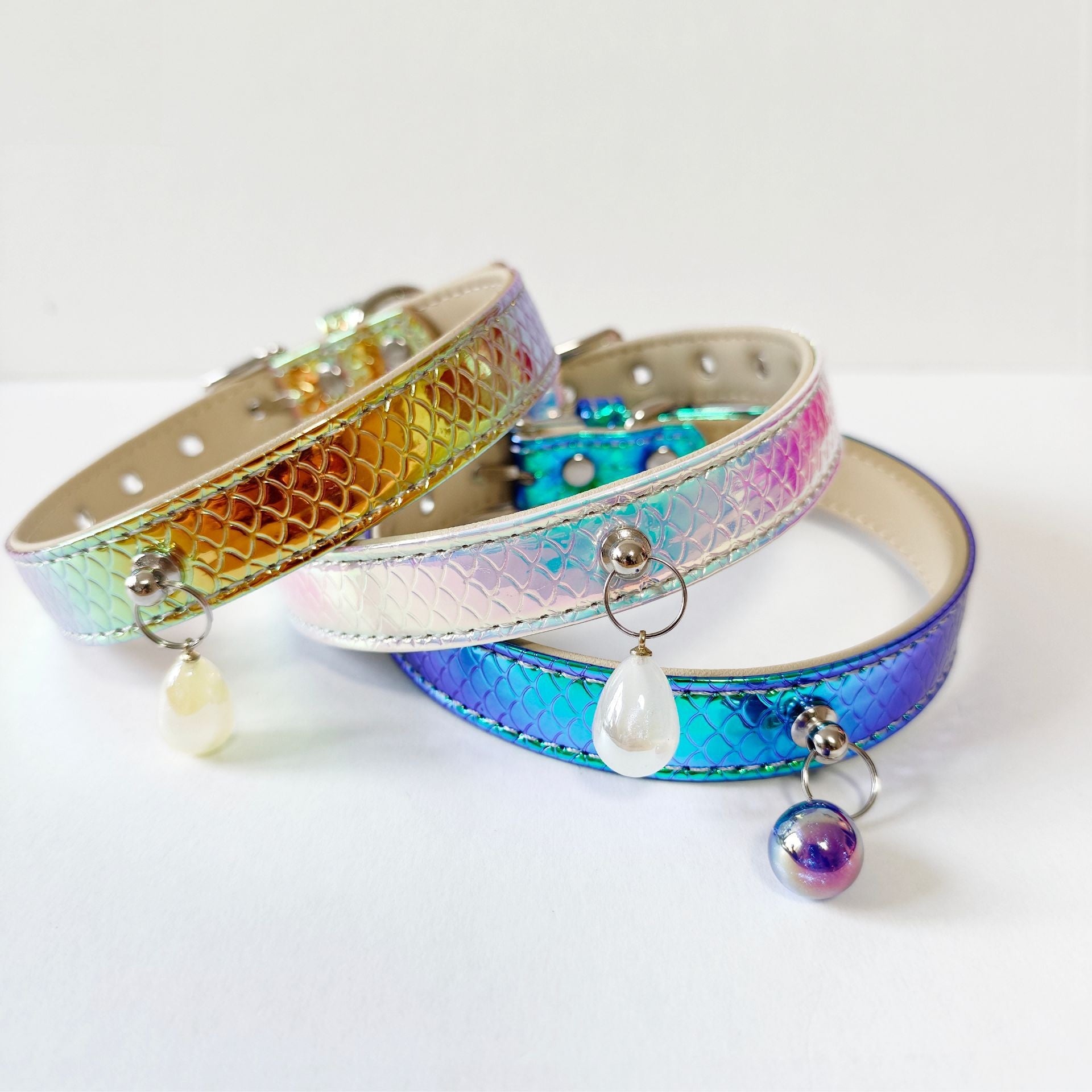 Fish Scale Collar