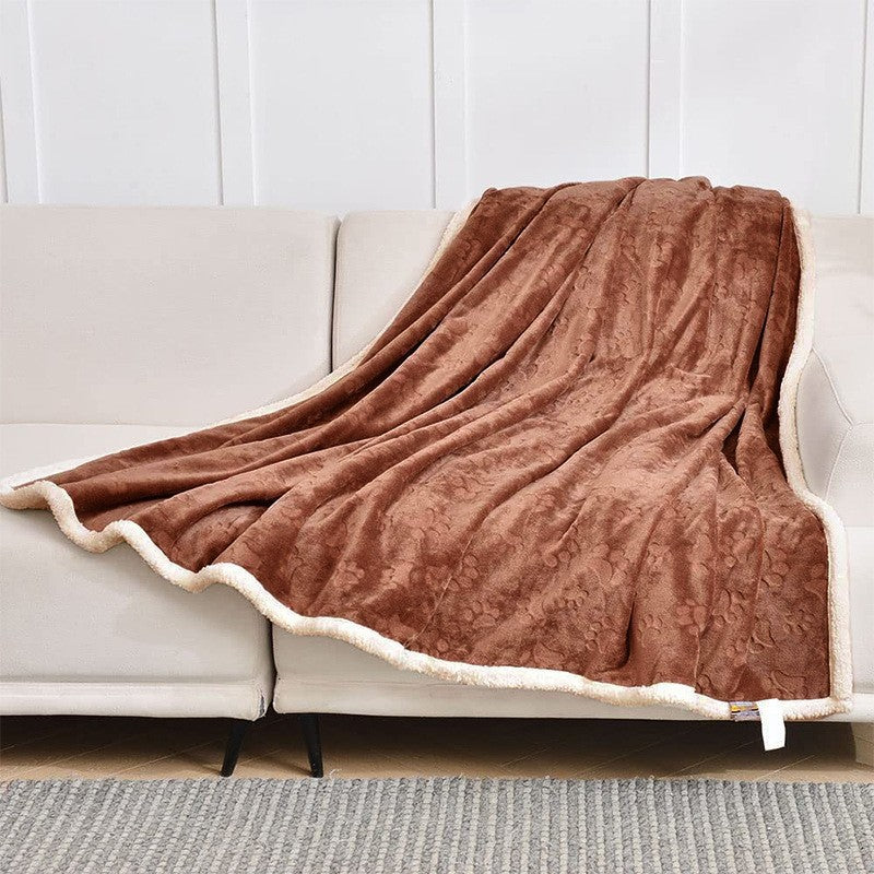 Waterproof Flannel Sherpa Fleece Thickened Dog Blanket 4