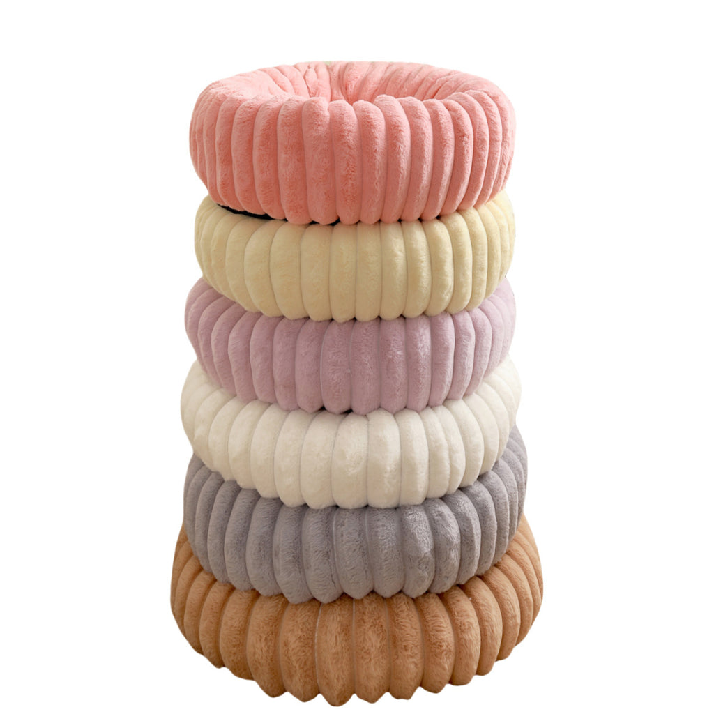 Ultra-Soft Plush Round Donut Support Dog & Cat Bed