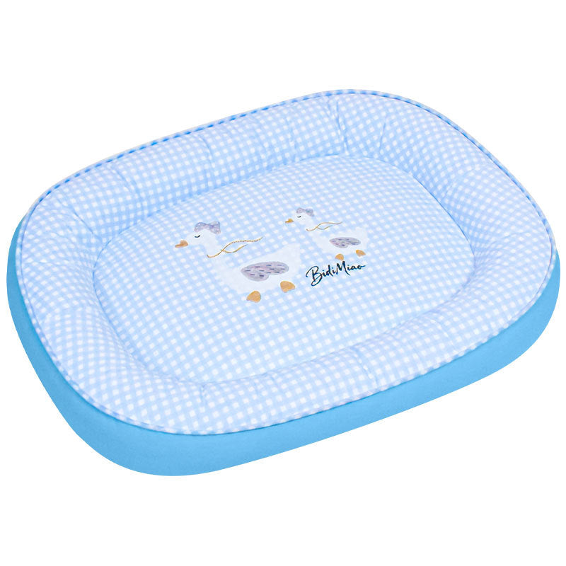 Fully Removable Waterproof Bed