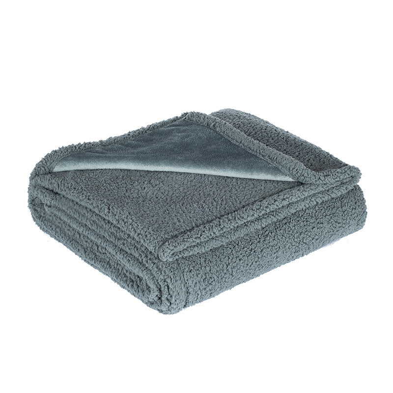 Waterproof Flannel Sherpa Fleece Thickened Dog Blanket 1